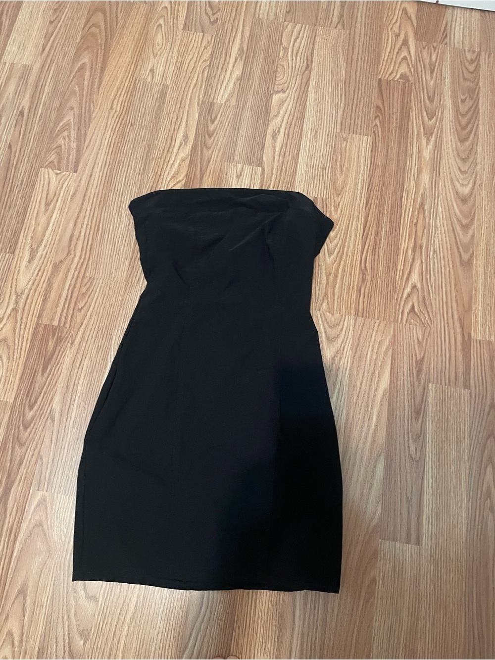 Black strapless bodycon mini dress from the H&M